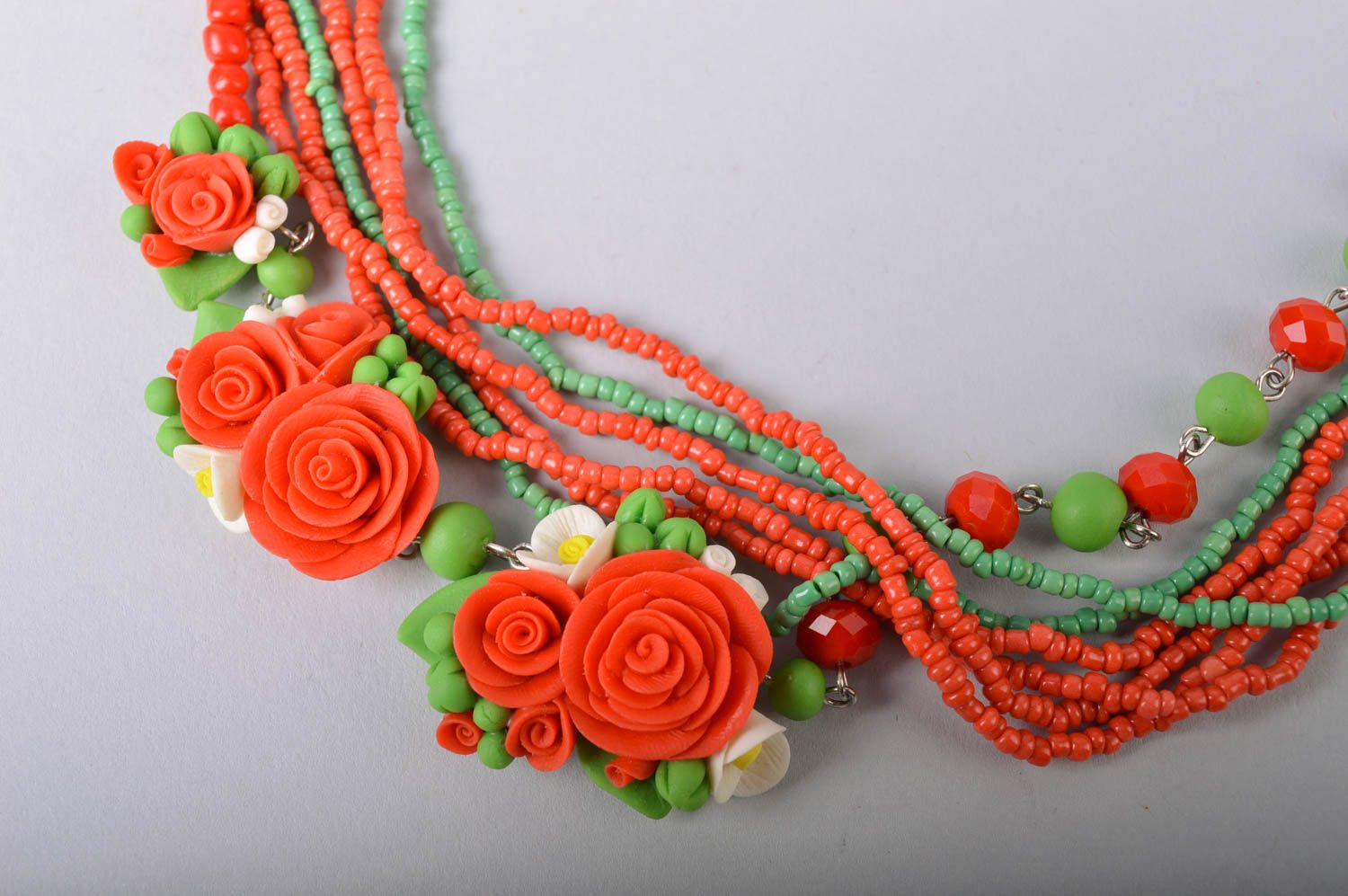 Joli collier vert rouge avec fleurs en porcelaine froide fait main multirang photo 3