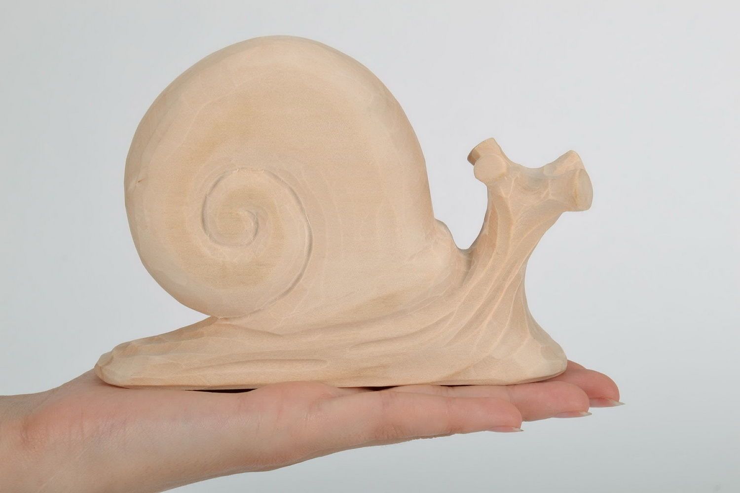 Wooden figurine Snail photo 1