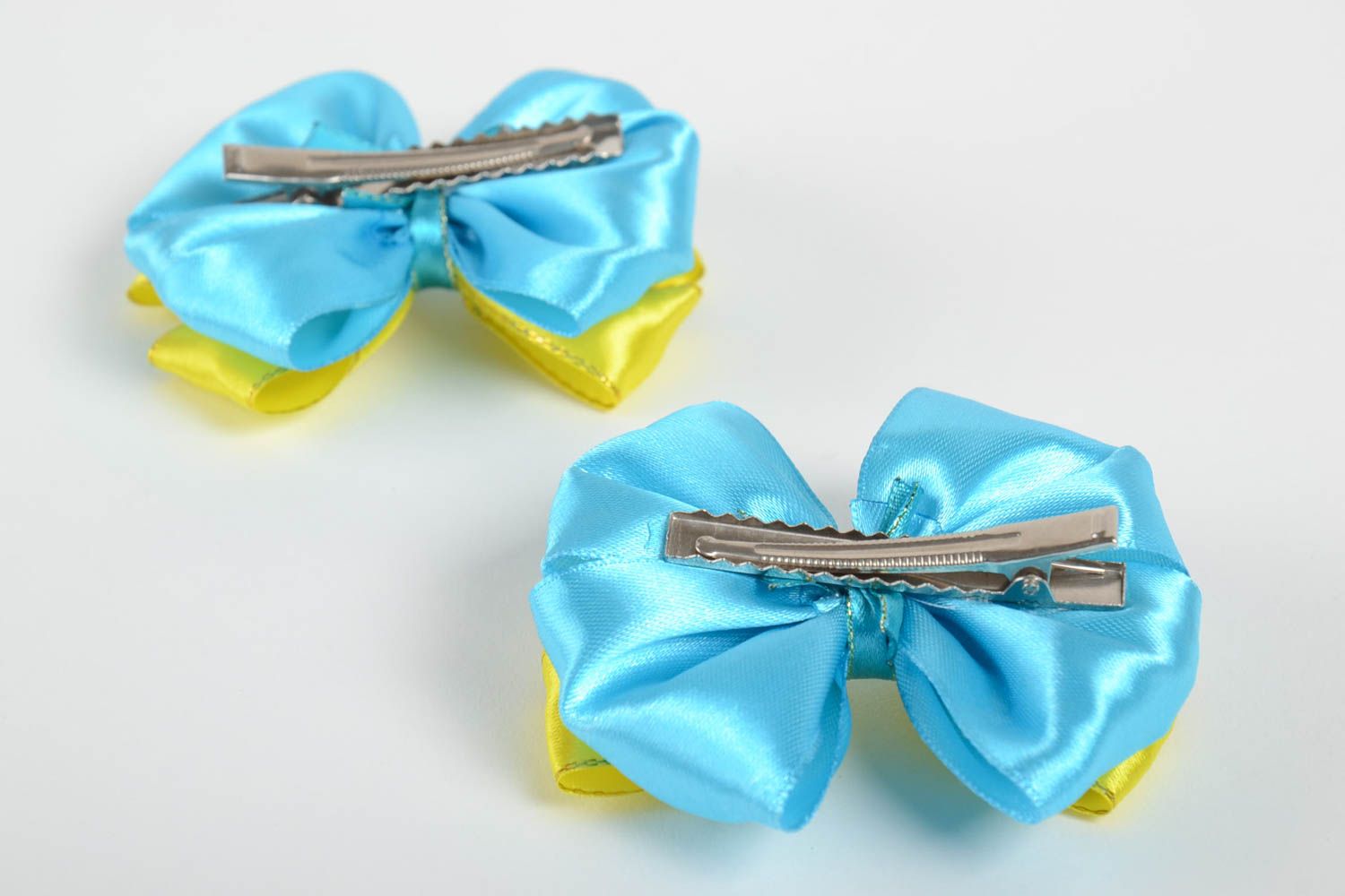 Set of 2 handmade satin ribbon bow hair clips hair bow designer hair accessories photo 3