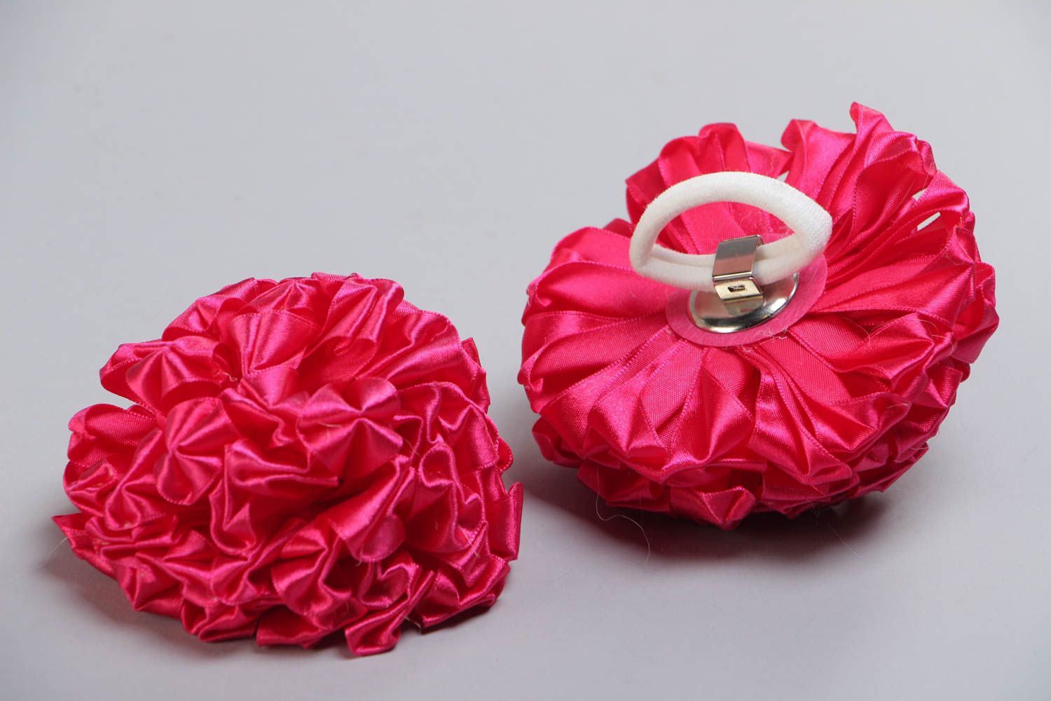 Set of handmade hair ties with volume large bright pink flowers 2 items for kids photo 4