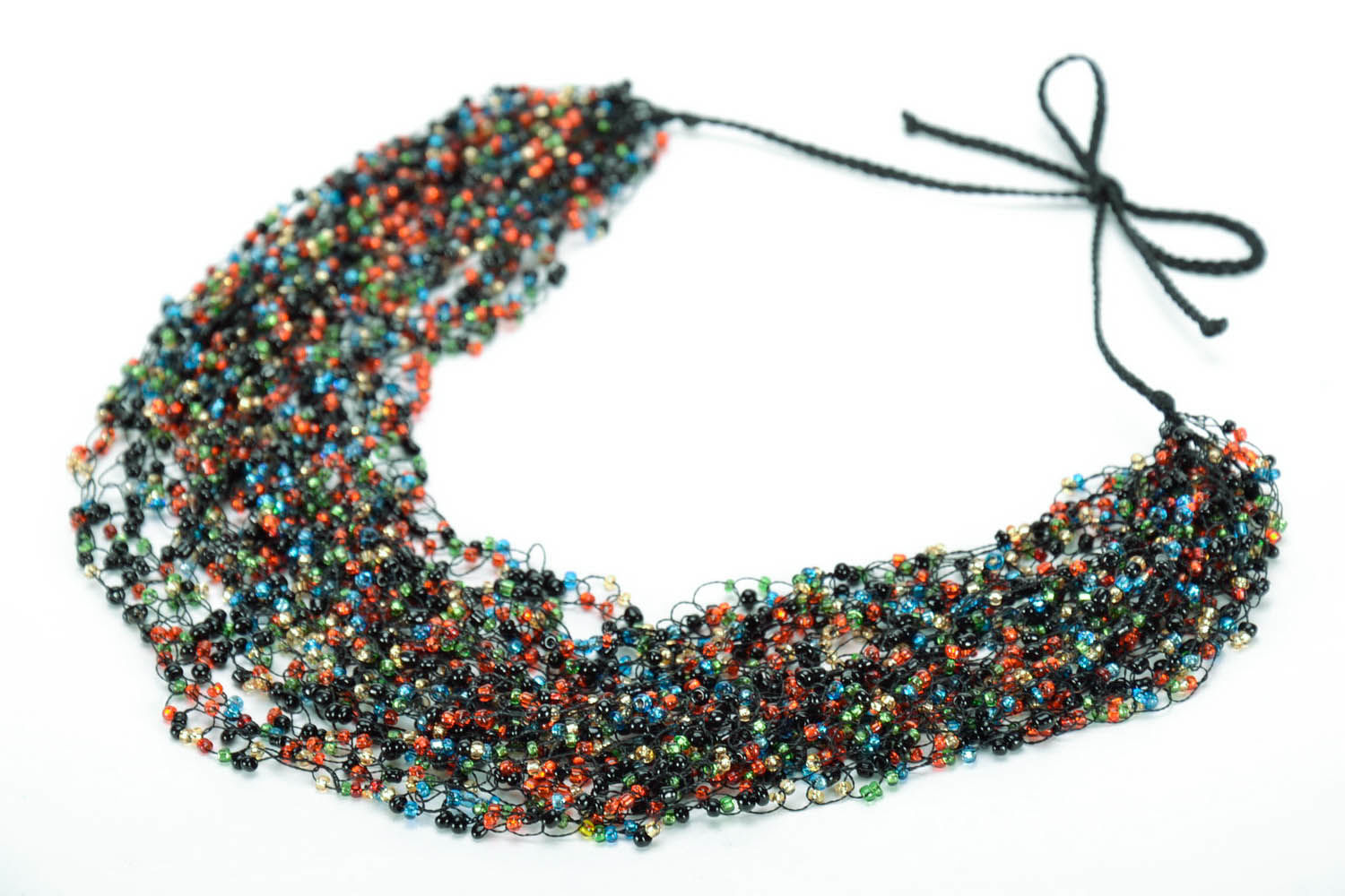Contrasting glass beads  photo 3