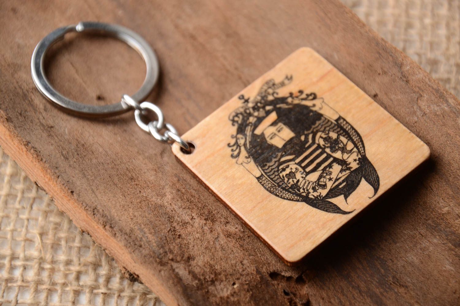Handmade accessories for men designer keychain wooden keyring key fob  photo 1