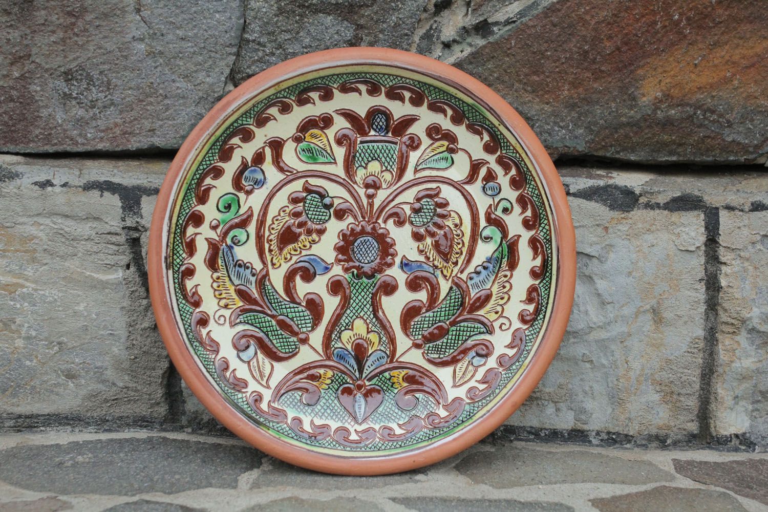 Wall ceramic plate photo 1