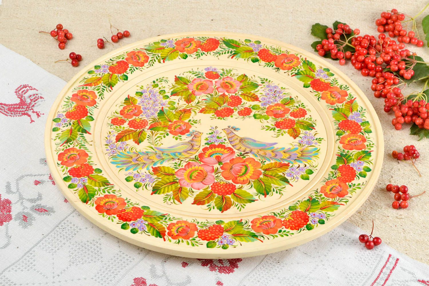 Декоративная тарелка ручной работы деревянная тарелка декор для дома круглая фото 1