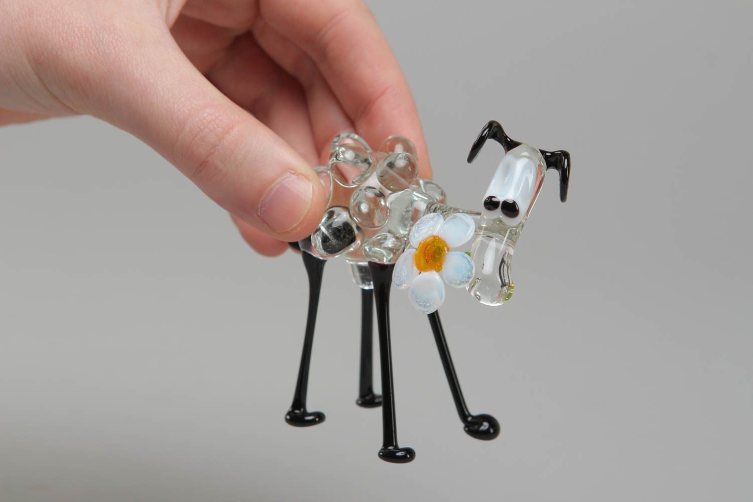 Figurine miniature en verre lampwork en forme de brebis faite main photo 4
