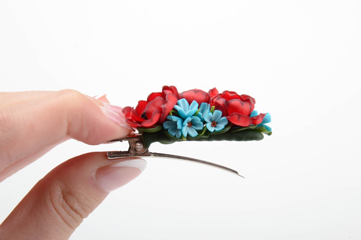 Handmade decorative hair clip with red and blue polymer clay flower composition photo 5