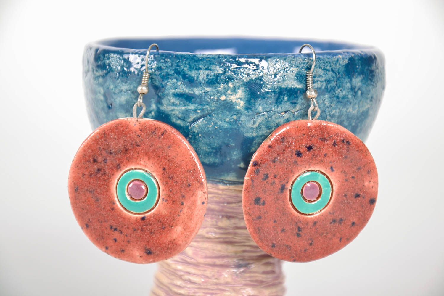 Round ceramic earrings photo 1