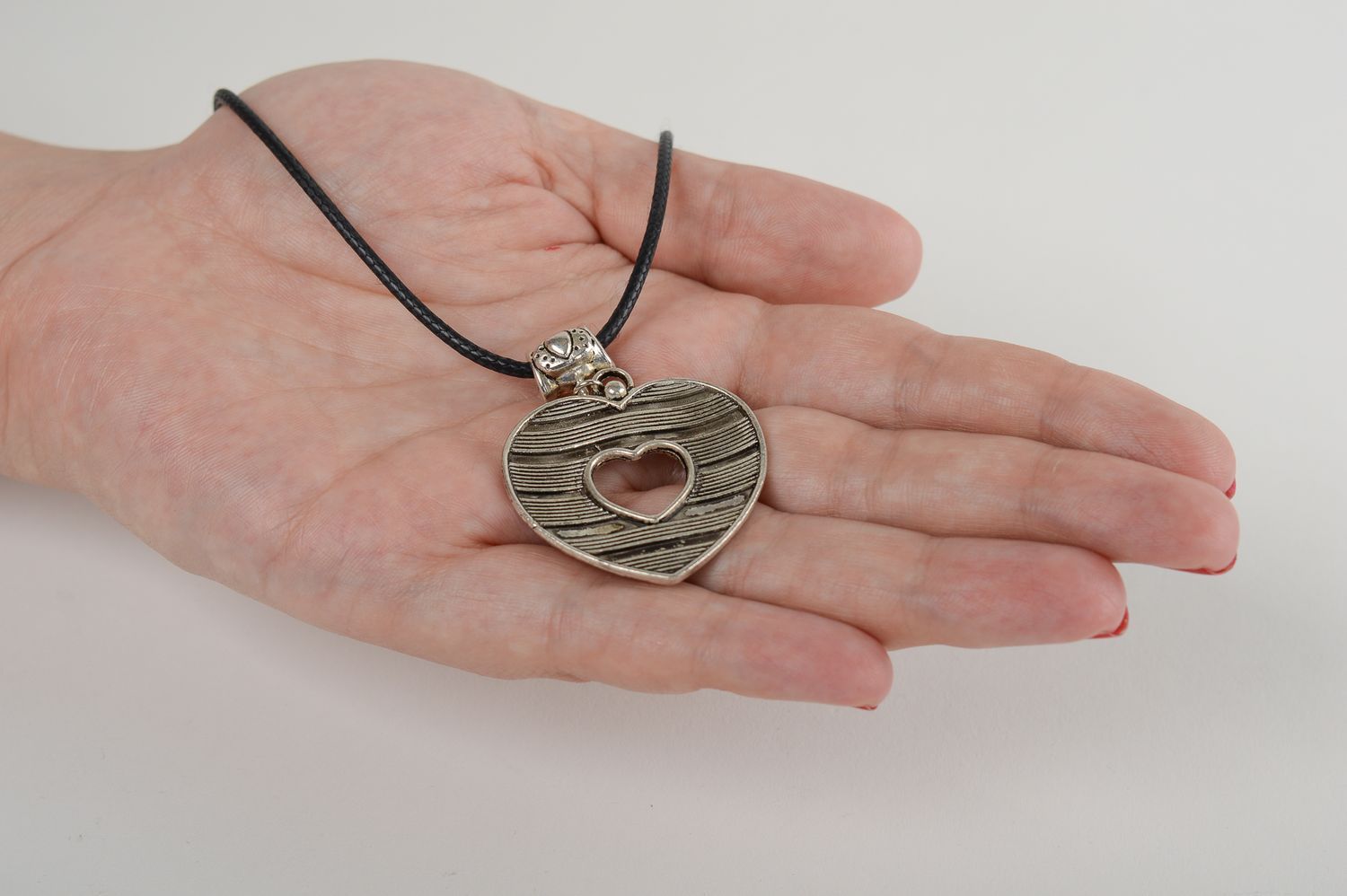 Handmade heart pendant women metal pendant fashion jewelry gift for girls photo 5