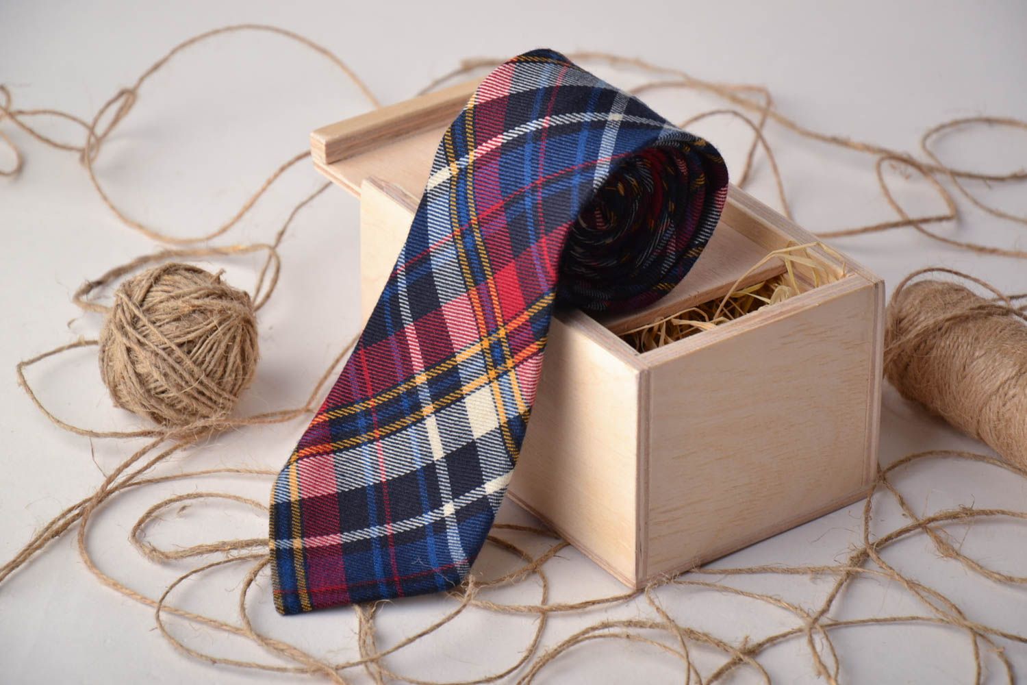 Мужской галстук из костюмной ткани фото 1
