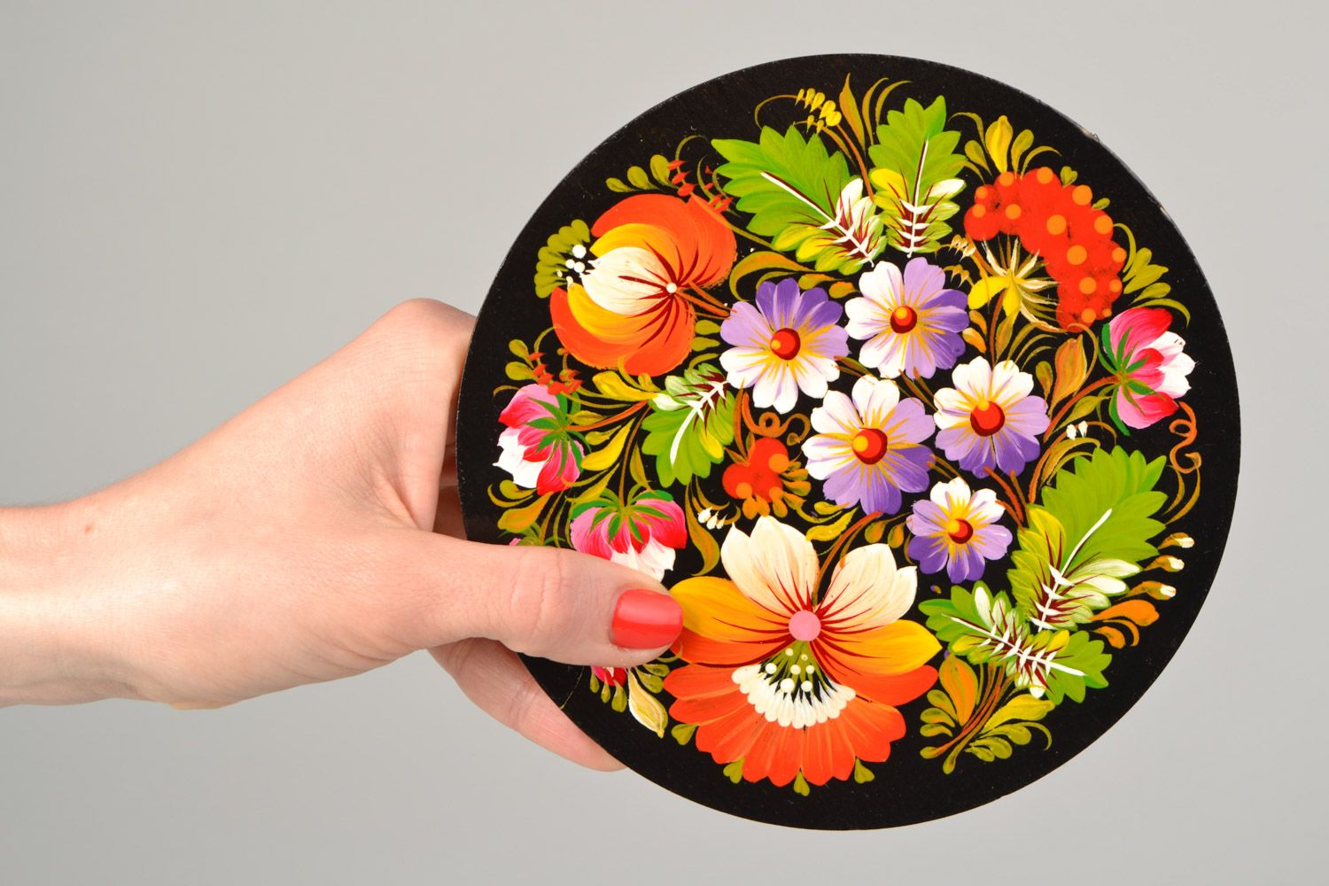 Handmade round wooden fridge magnet with Petrikov painting photo 2