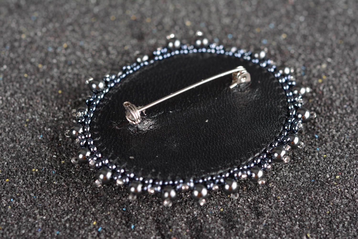 Hematite brooch handmade beaded brooch fashion jewelry hematite jewelry photo 4