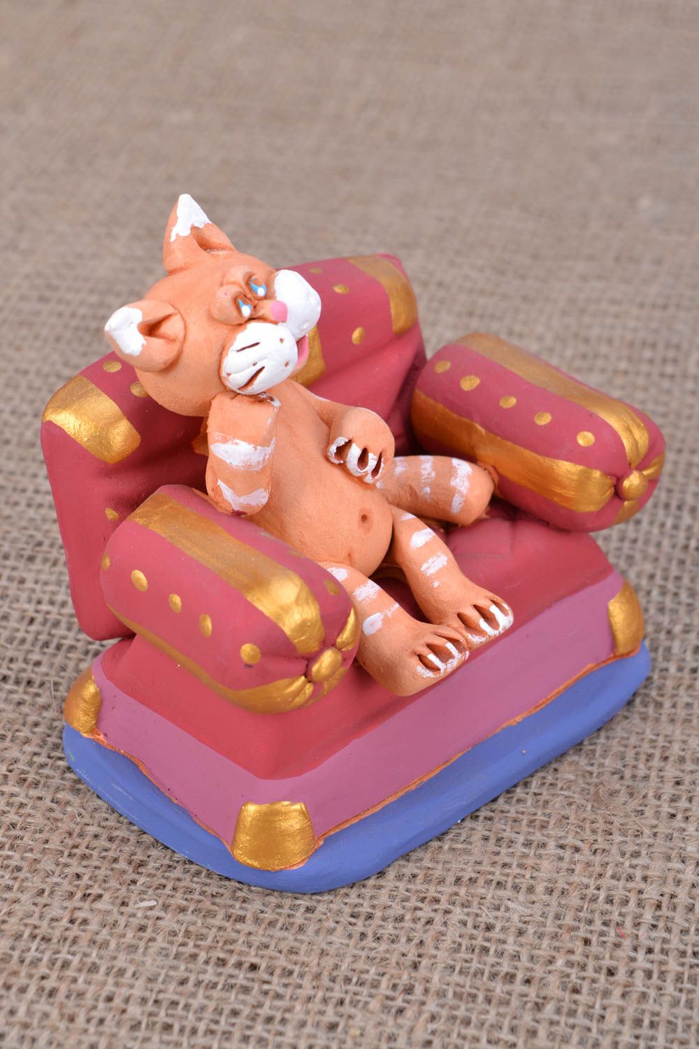 Funny ceramic figurine of cat photo 1