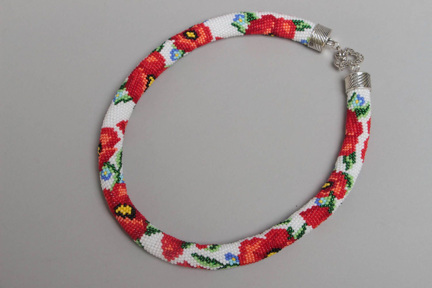 Beaded cord necklace with flowers white and red beautiful elegant handmade photo 2