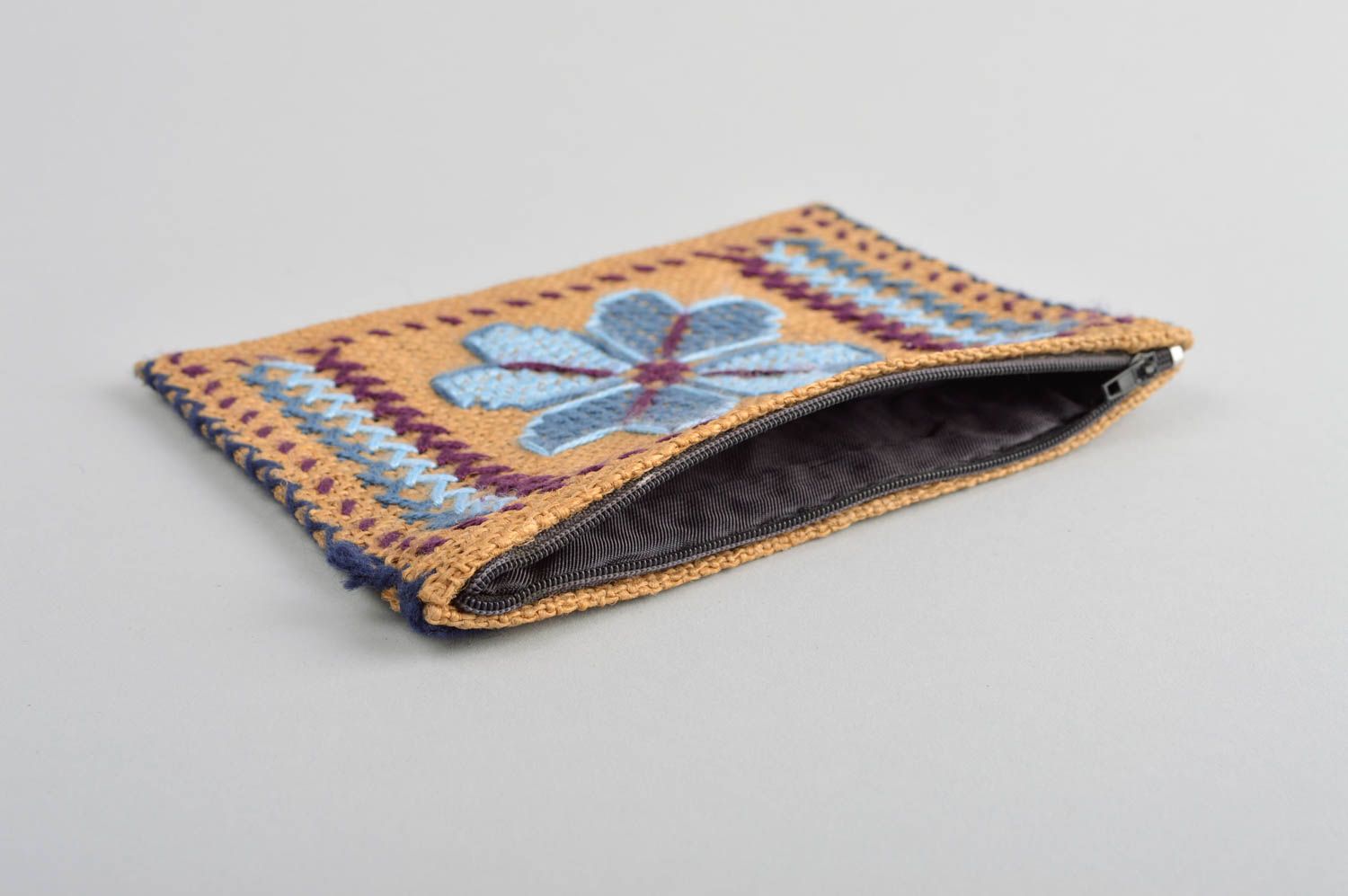 Portefeuille en tissu Porte-monnaie fait main beige-bleu brodé Cadeau femme photo 5