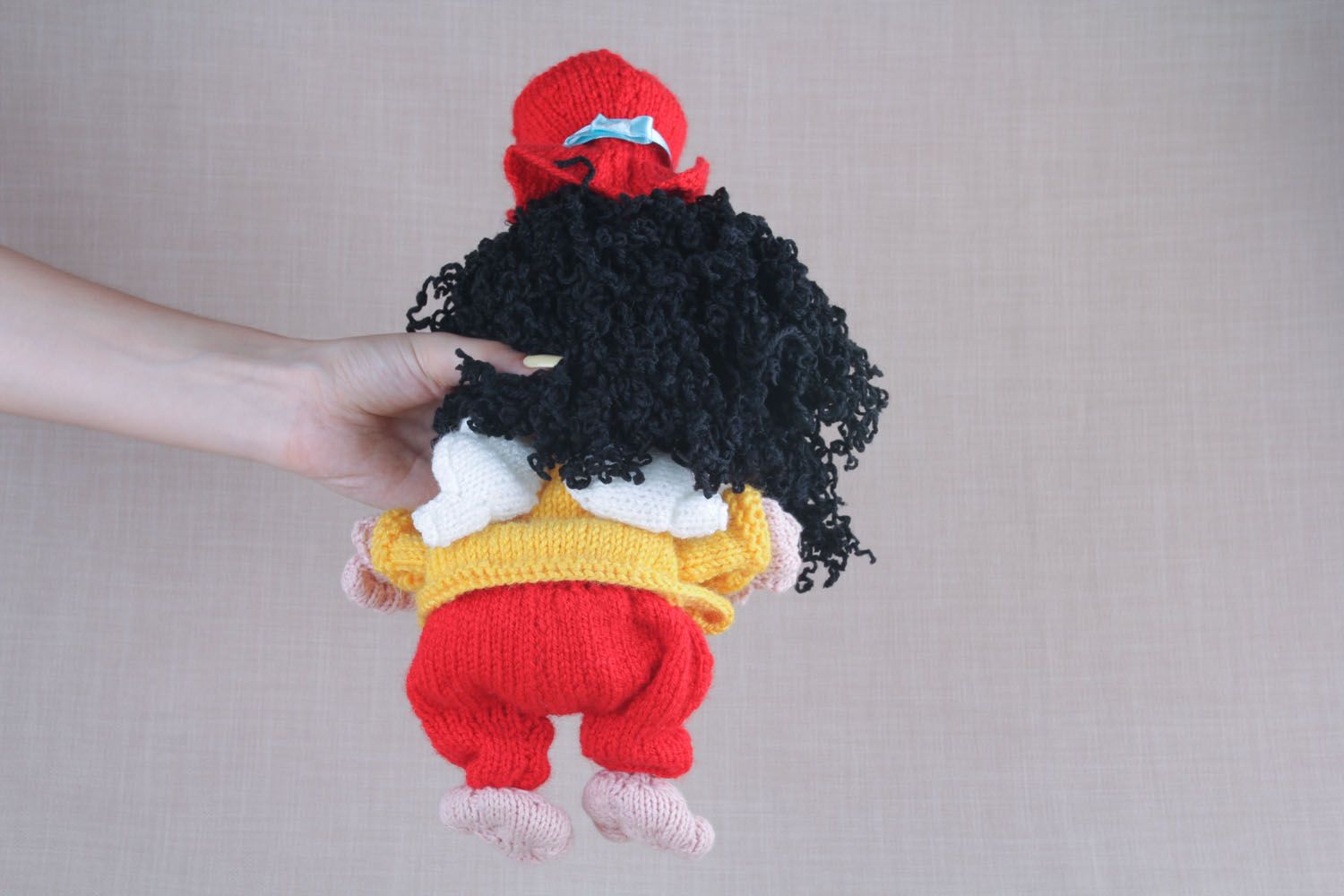 Knitted toy Prince photo 3