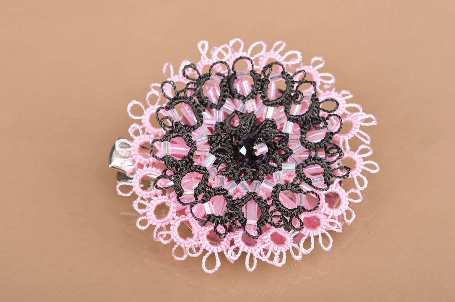 Handmade ankars tatting woven flower brooch hair clip with Czech beads photo 3