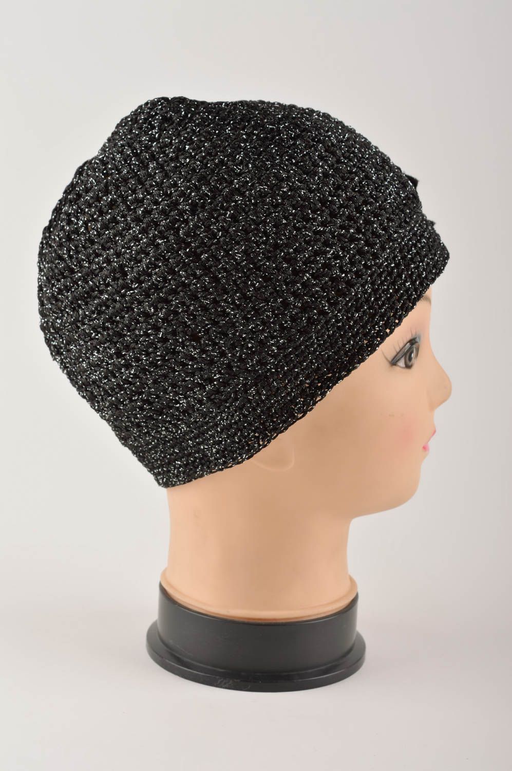 Chapeau tricot fait main Bonnet d'hiver noir fleur Vêtement pour femme original photo 4