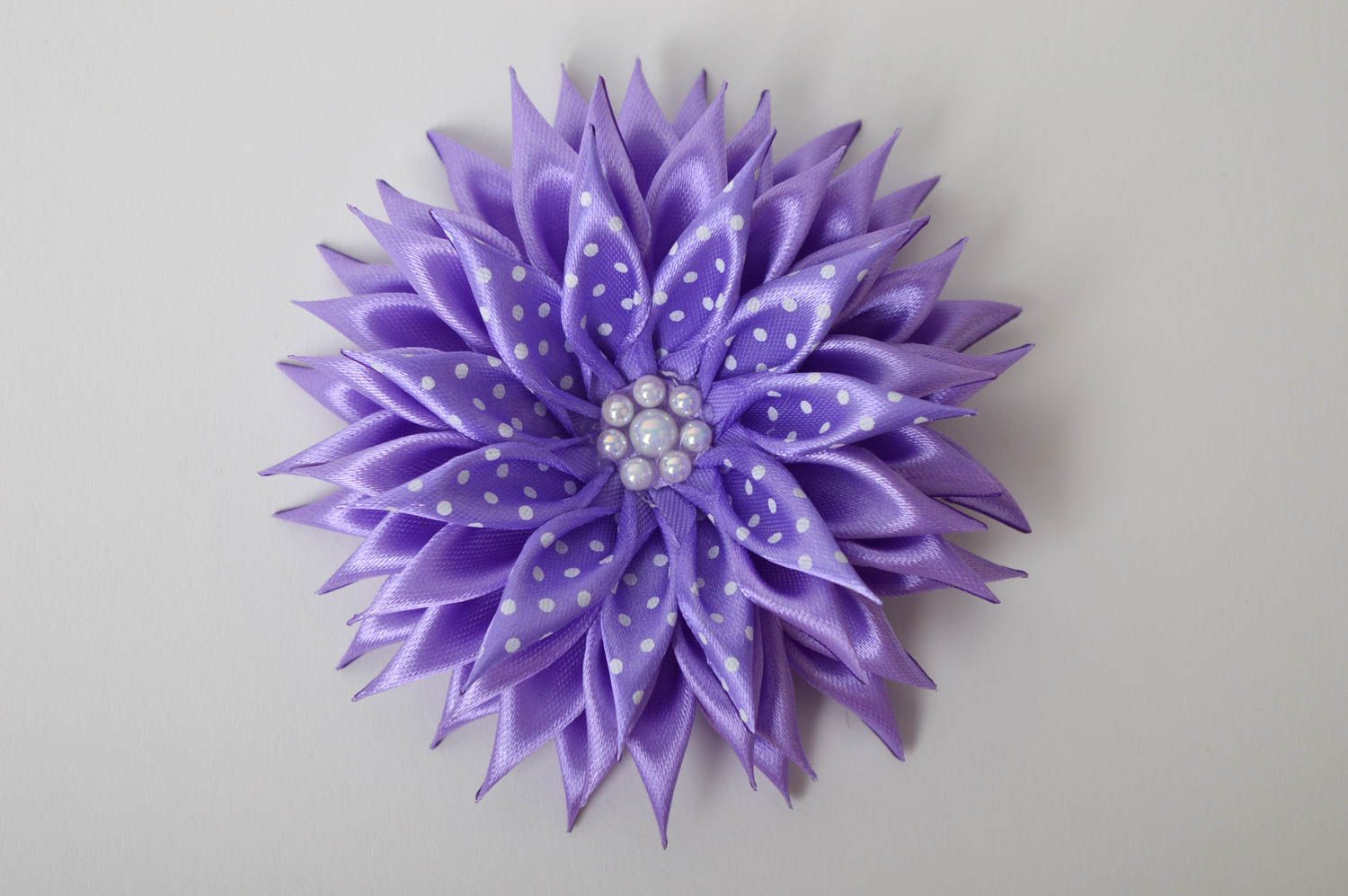 Handmade lila Haarspange Blume Damen Modeschmuck Accessoire für Haare stilvoll foto 2