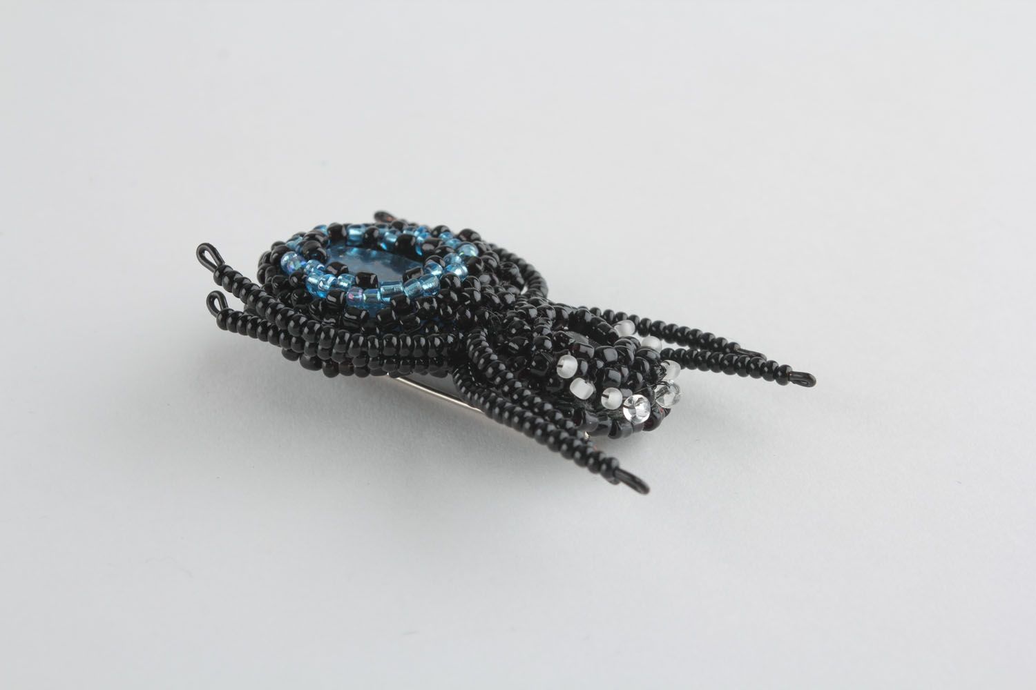 Broche Araignée de perles de rocaille noires photo 4