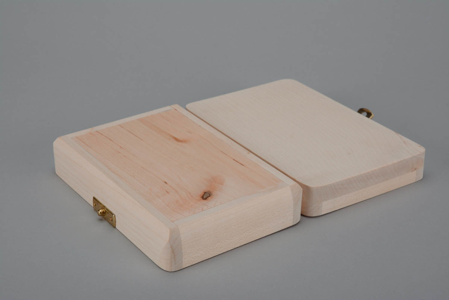 Blank box made of natural wood photo 5