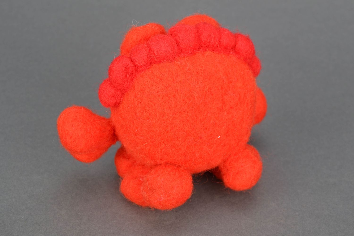 Designer wool toy in the shape of little crab photo 4