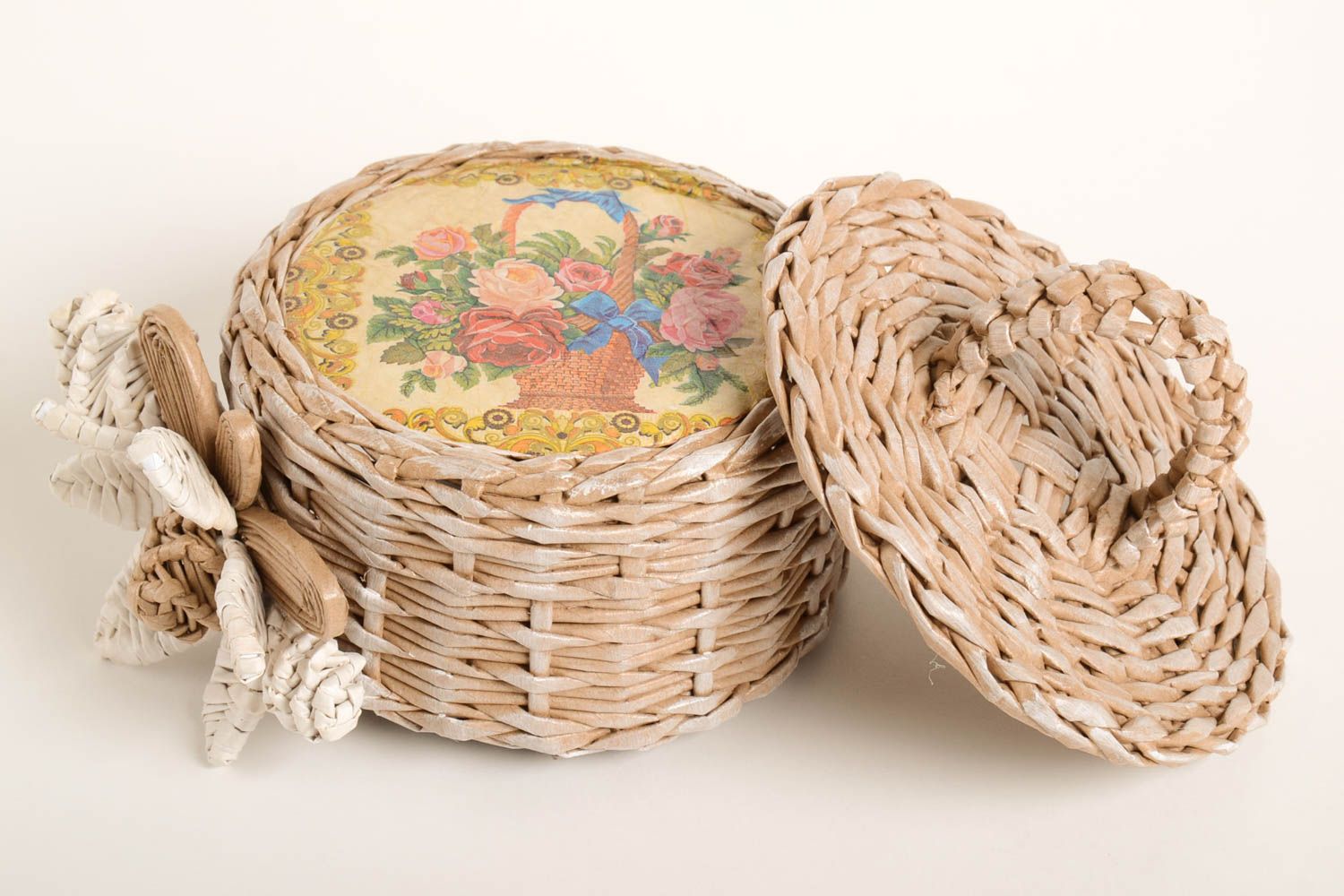 Cesta decorada con flor artesanal elemento decorativo de papel regalo original foto 5