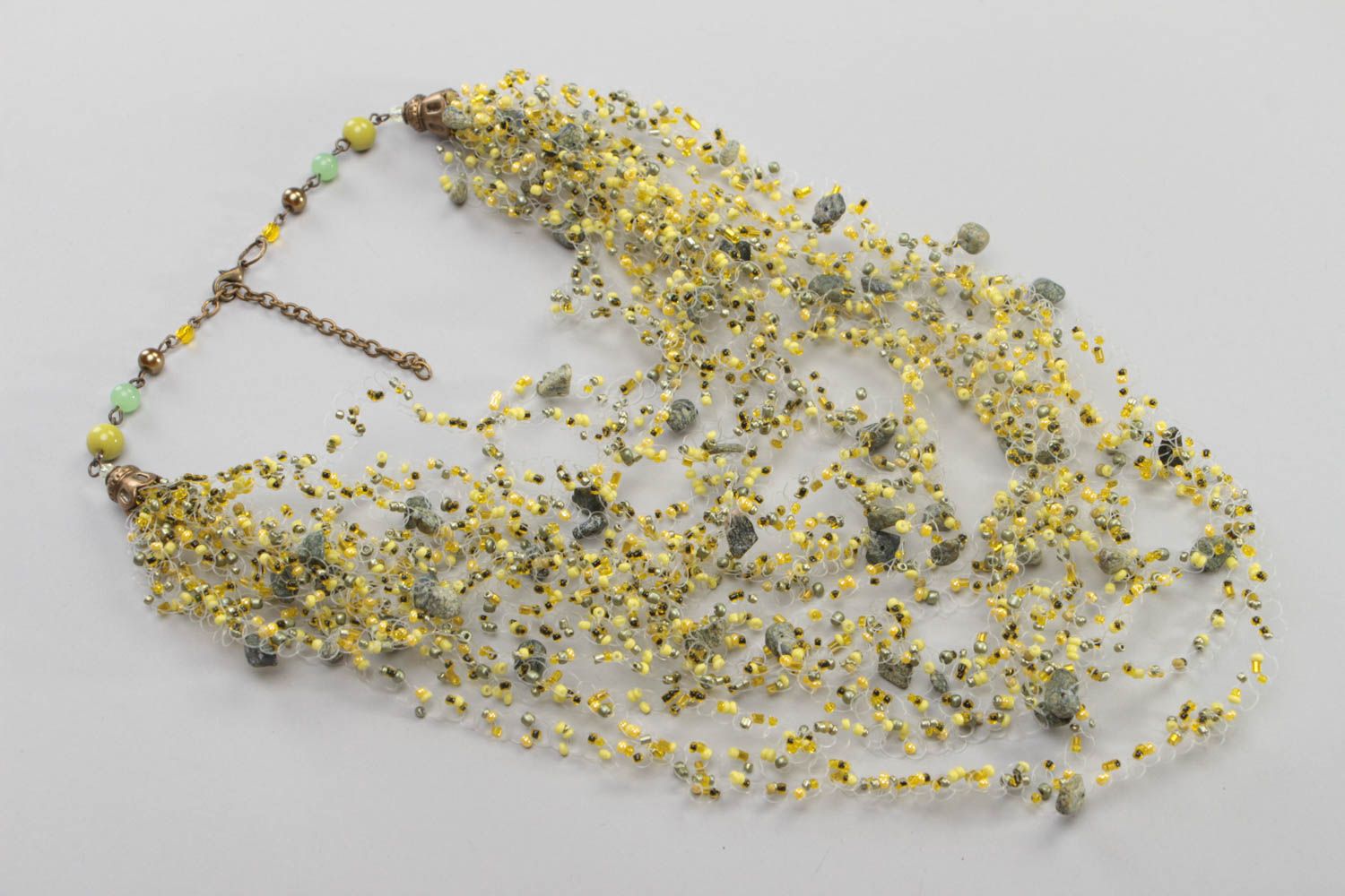 Handmade gelbes Glasperlen Collier mehrreihig mit Naturstein Serpentin für Damen foto 2