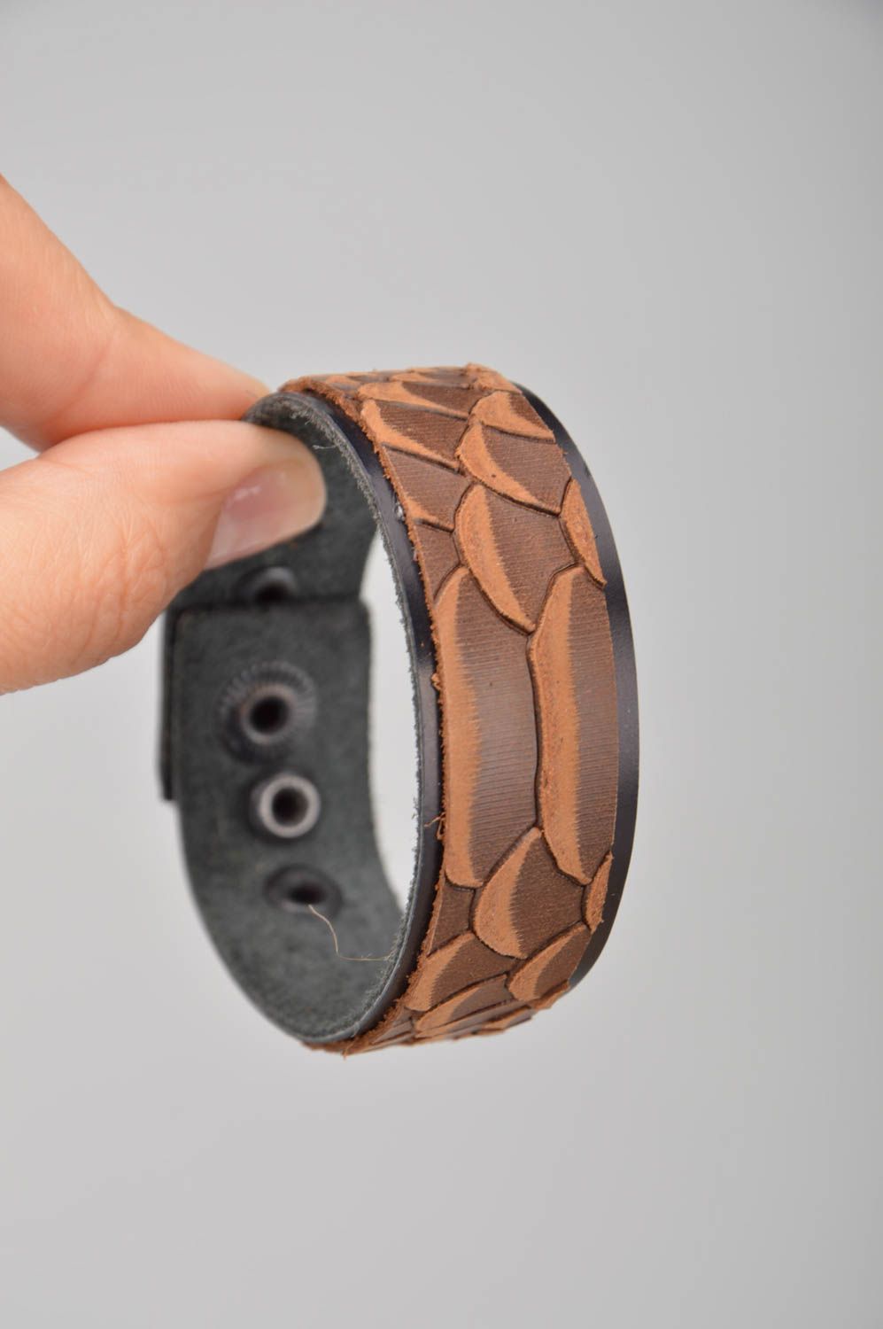 Handmade designer brown and black leather wrist bracelet with rivets photo 3