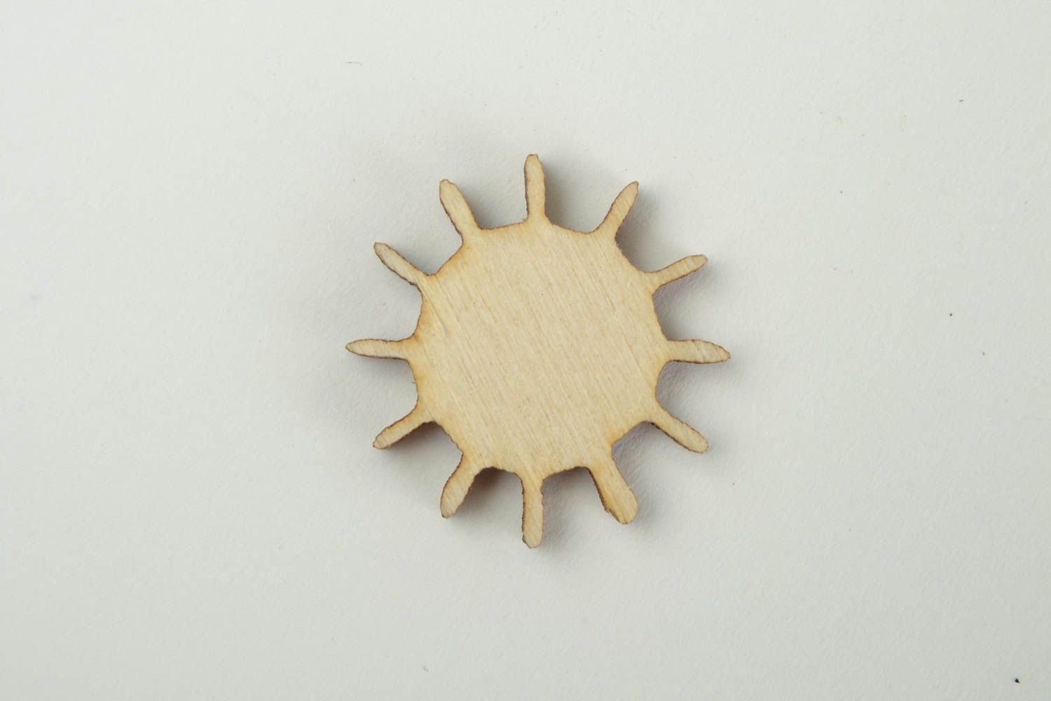 Handgemachte Holzrohling zum Bemalen Miniatur Figur kleine Sonne Holz Figur foto 4