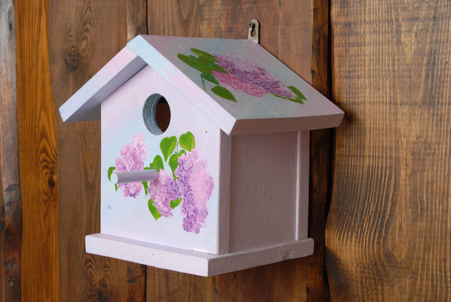 Maisonnette pour oiseaux en bois faite main originale de couleur violette photo 1