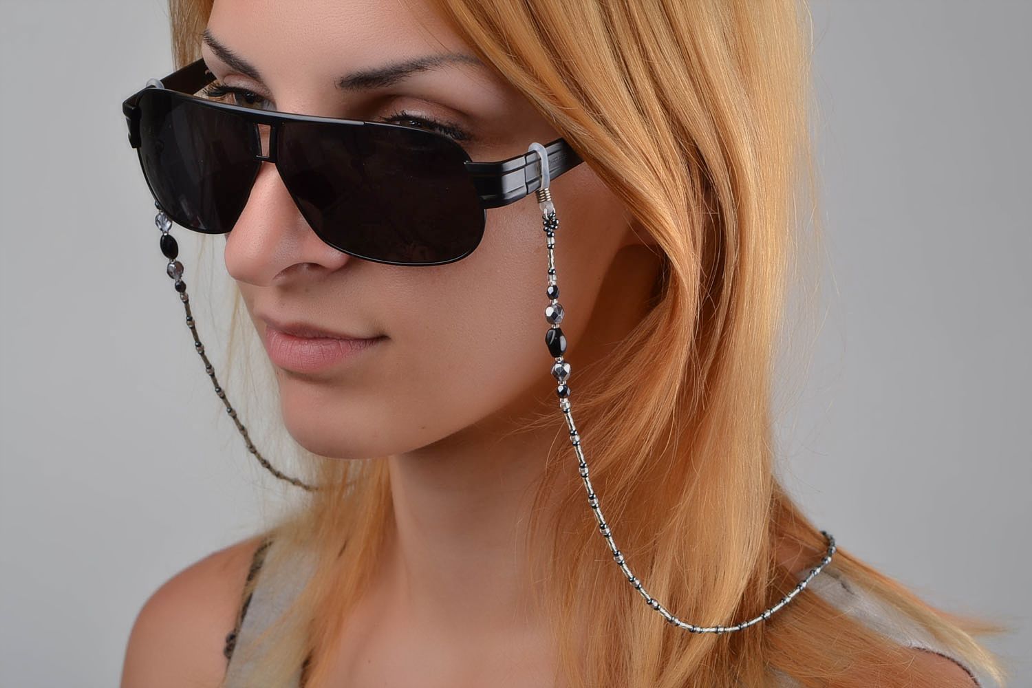 Handgemachte Brille Kette grau Designer Schmuck Kette aus Glasperlen für Frauen foto 2