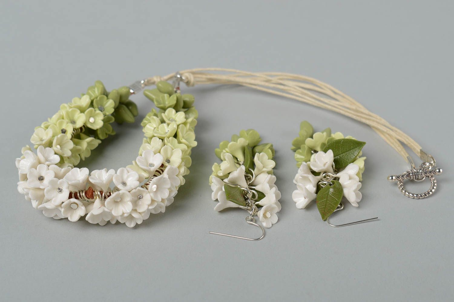 Boucles d'oreilles Collier fait main fleurs en pâte polymère Cadeau femme photo 3