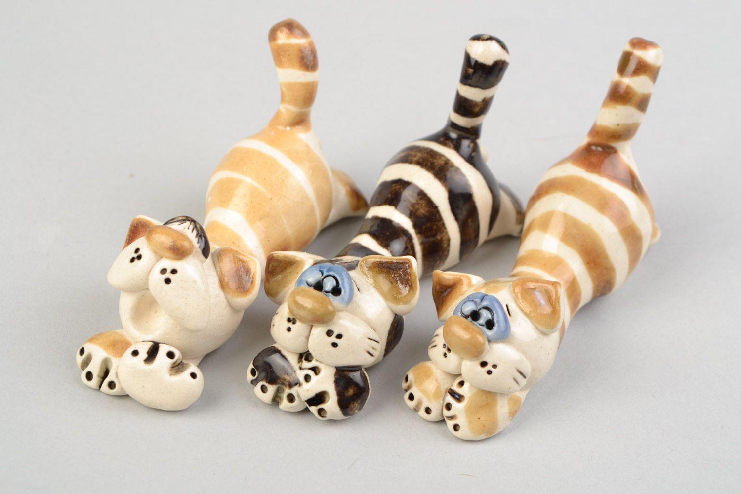 Set of 2 funny handmade ceramic figurines of striped cats painted with glaze photo 1