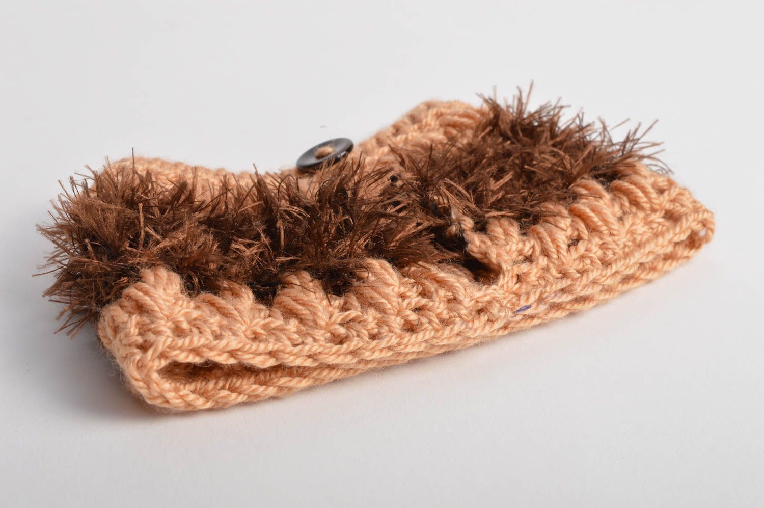 Couvre-tasse tricoté au crochet en fils de mi-laine brun fait main original photo 3