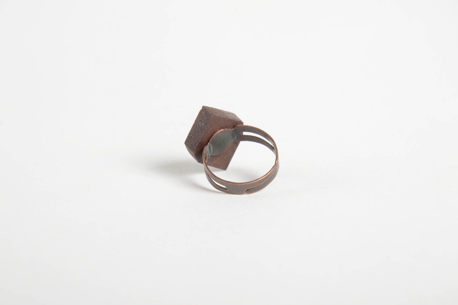 Кольцо ручной работы изящное кольцо из дерева женский перстень авторский  фото 4
