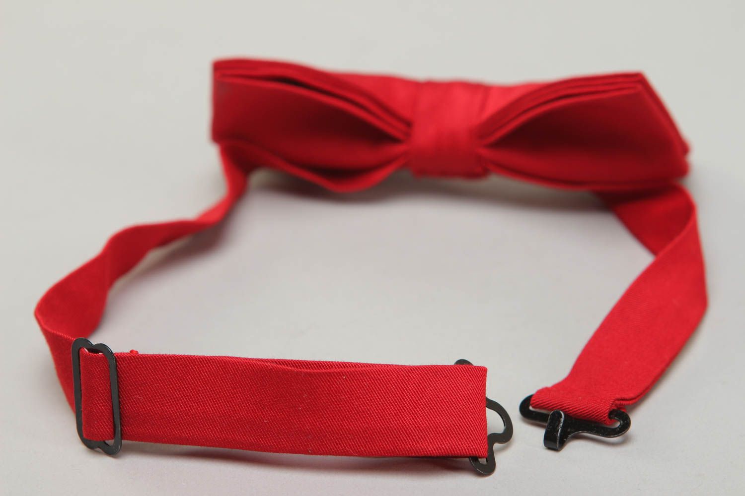 Cotton bow tie of red color photo 3