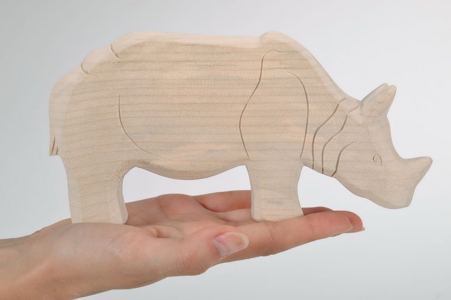 Figurine en bois Rhinocéros faite main photo 2