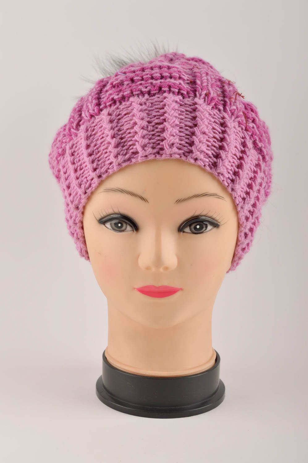 Зимняя шапка головной убор ручной работы шапка с мехом вязаная шапка розовая фото 3