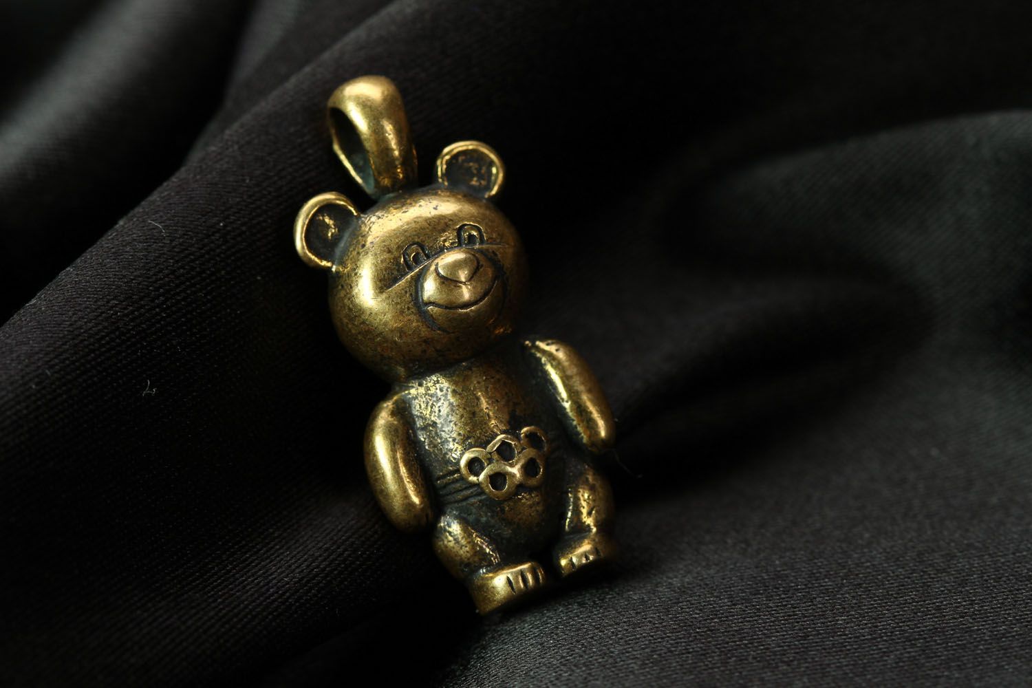 Homemade pendant The Olympic Bear photo 1