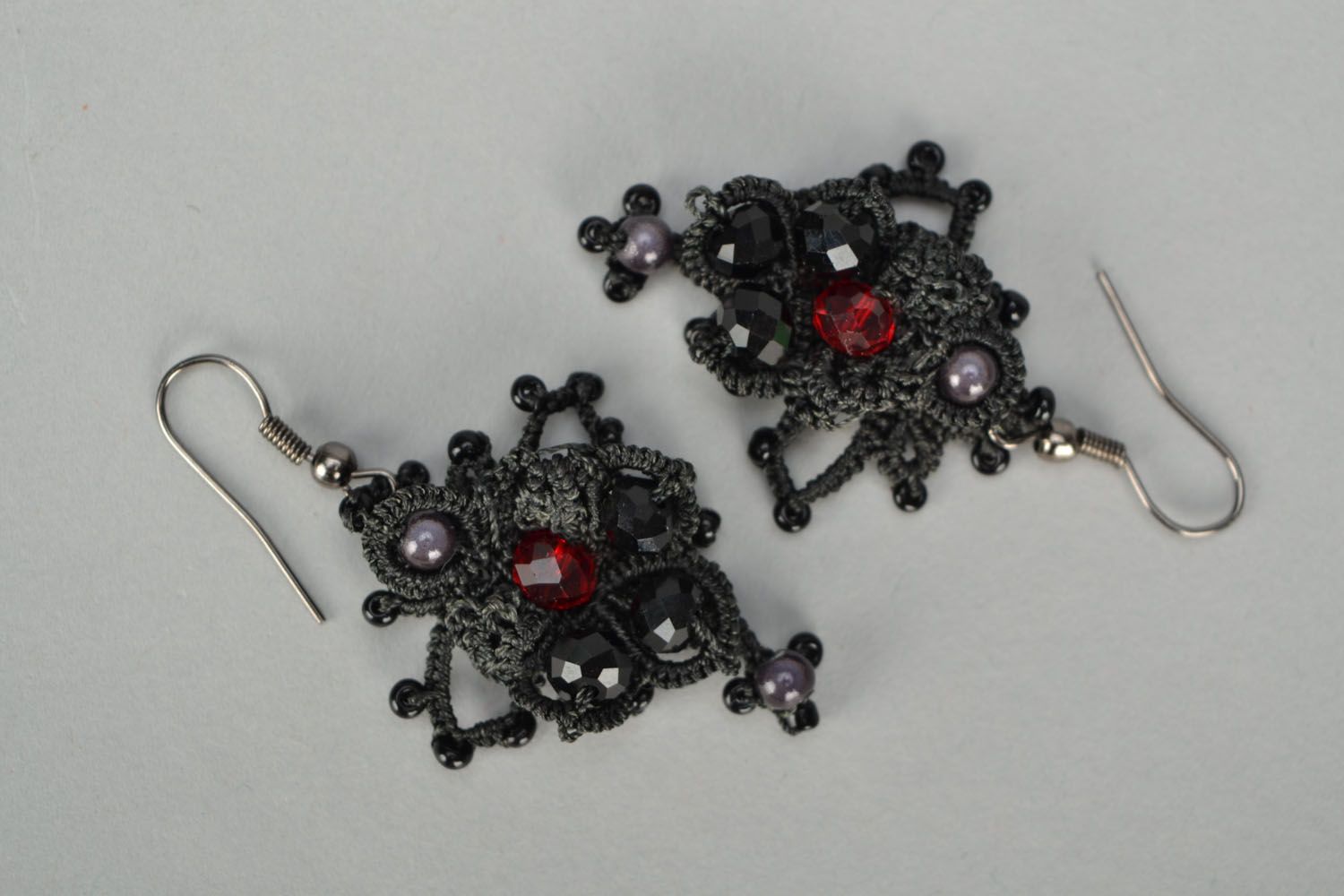 Handmade lacy earrings photo 2