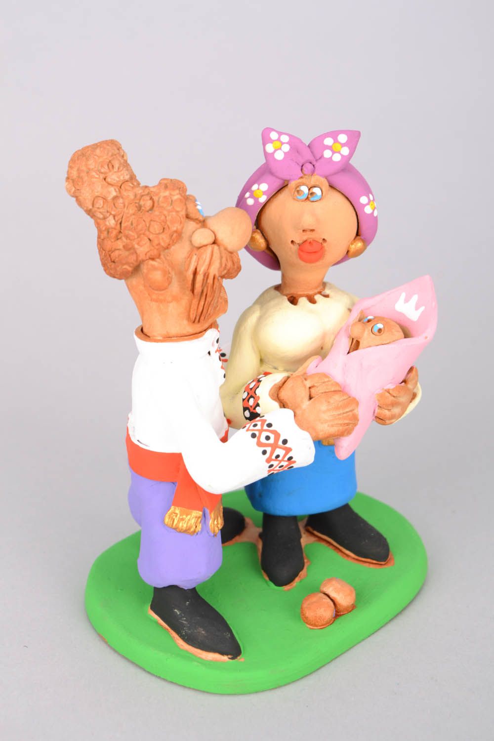 Ceramic statuette for present Young Family photo 5