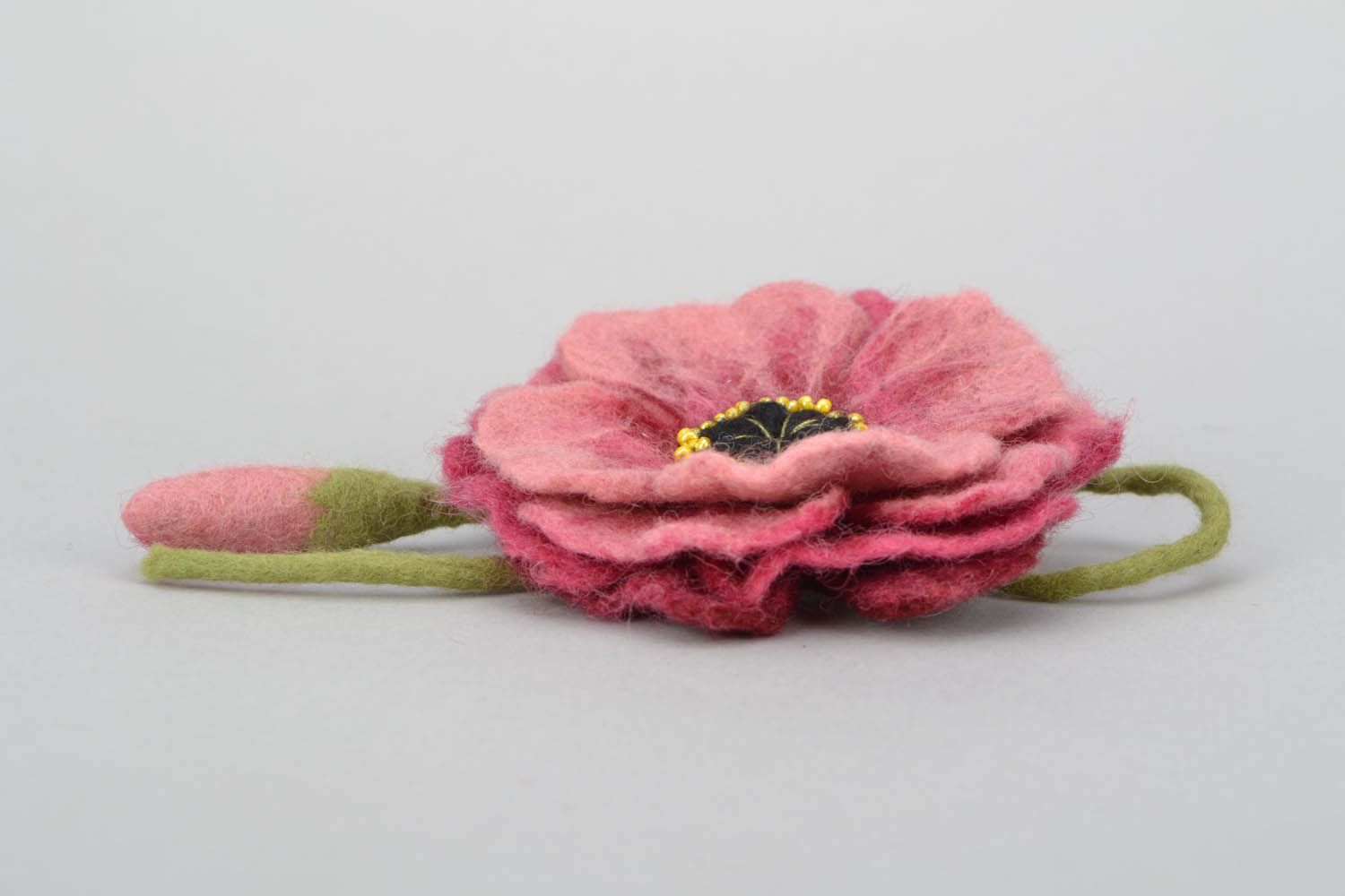 Шерстяная брошь-цветок Мак фото 3
