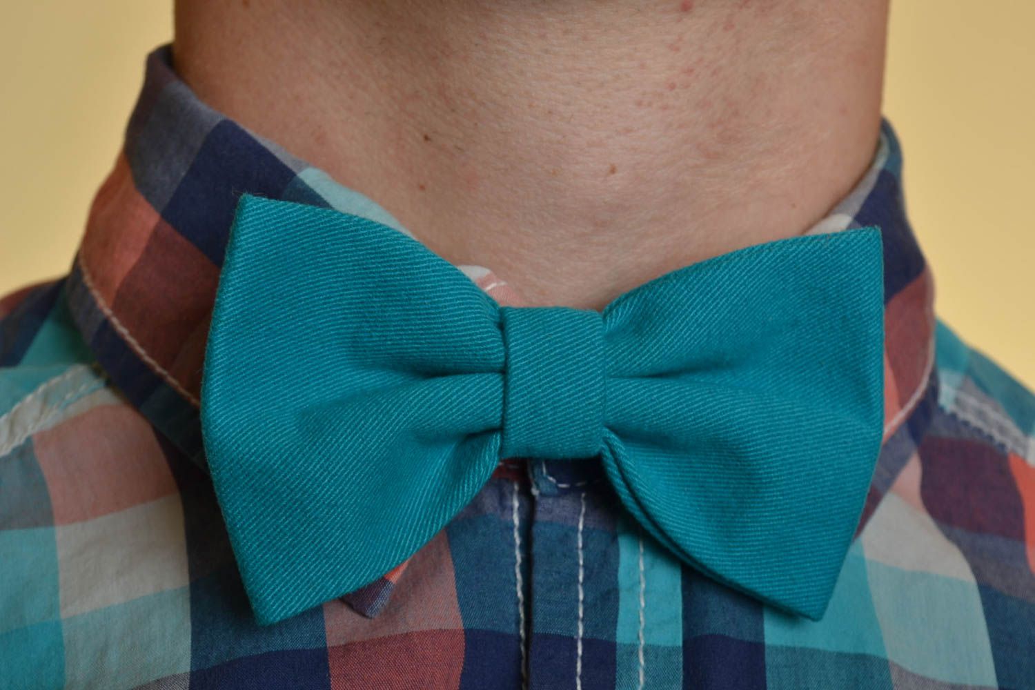 Beautiful handmade turquoise fabric bow tie designer accessory for men and women photo 1