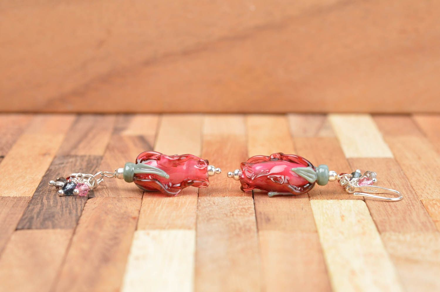 Boucles d'oreilles pendantes Bijou fait main de verre Cadeau femme Roses photo 3