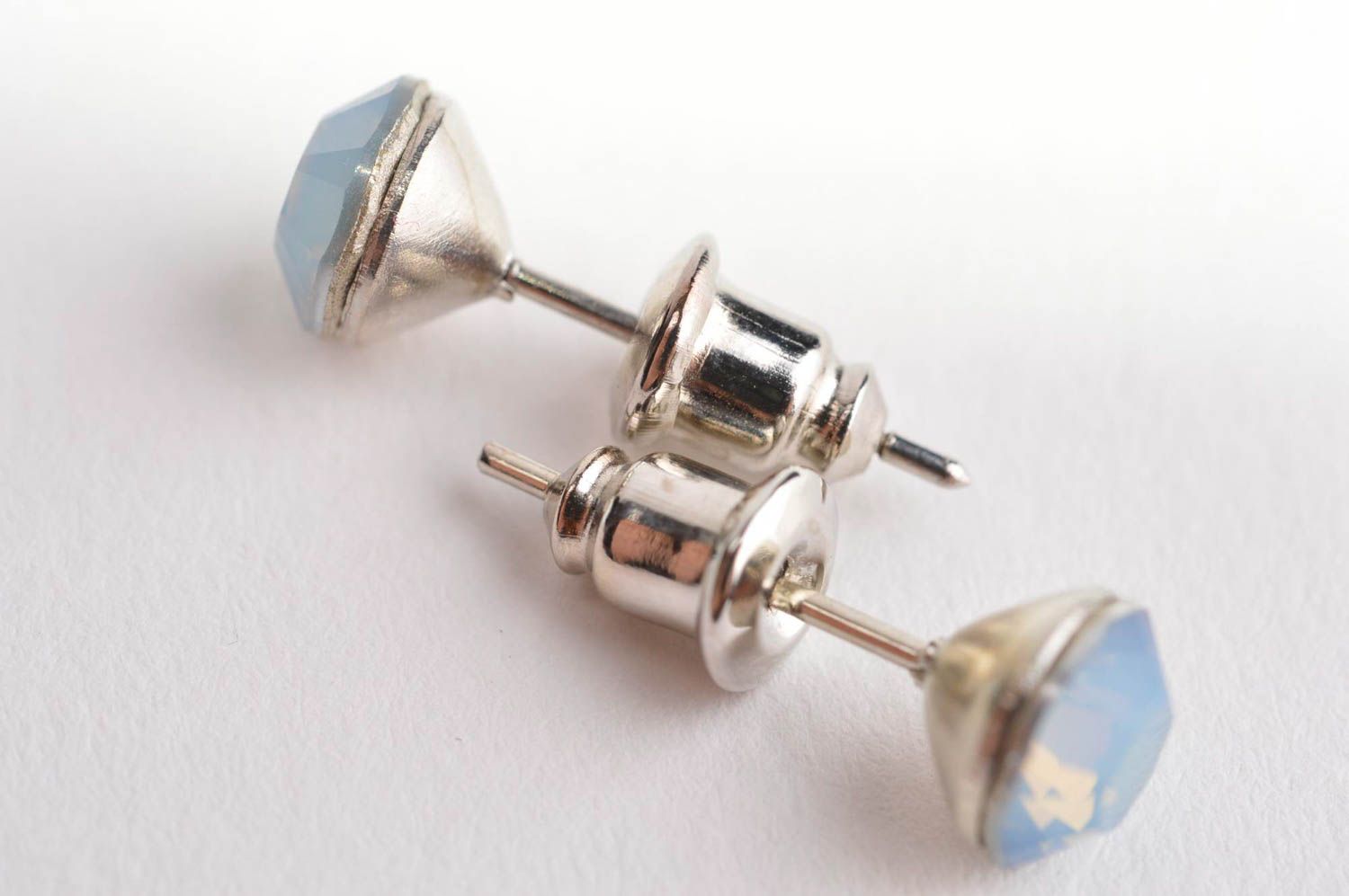 Handmade crystal earrings metal earrings with beads stud earrings for girls photo 3
