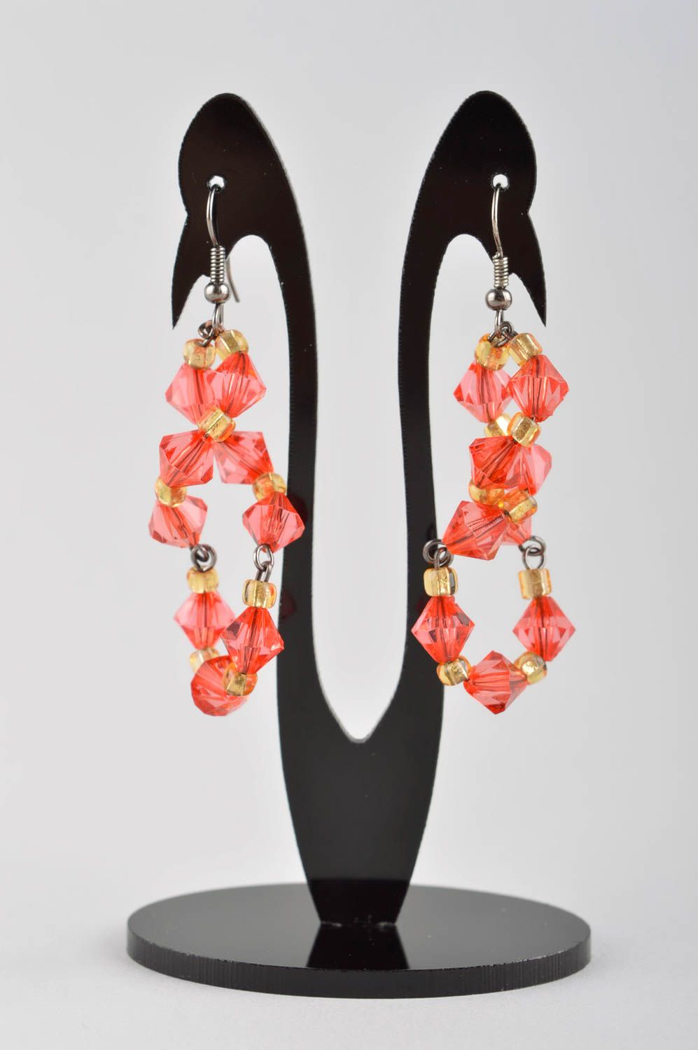 Красивые серьги ручной работы длинные сережки коралловые модные серьги с бисером фото 2
