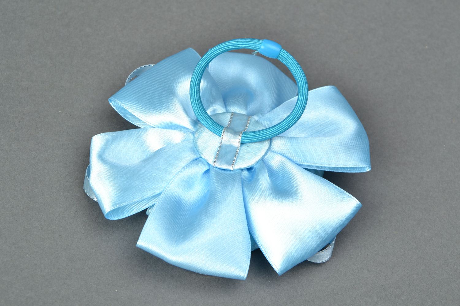 Satin hair tie with blue ribbons photo 3
