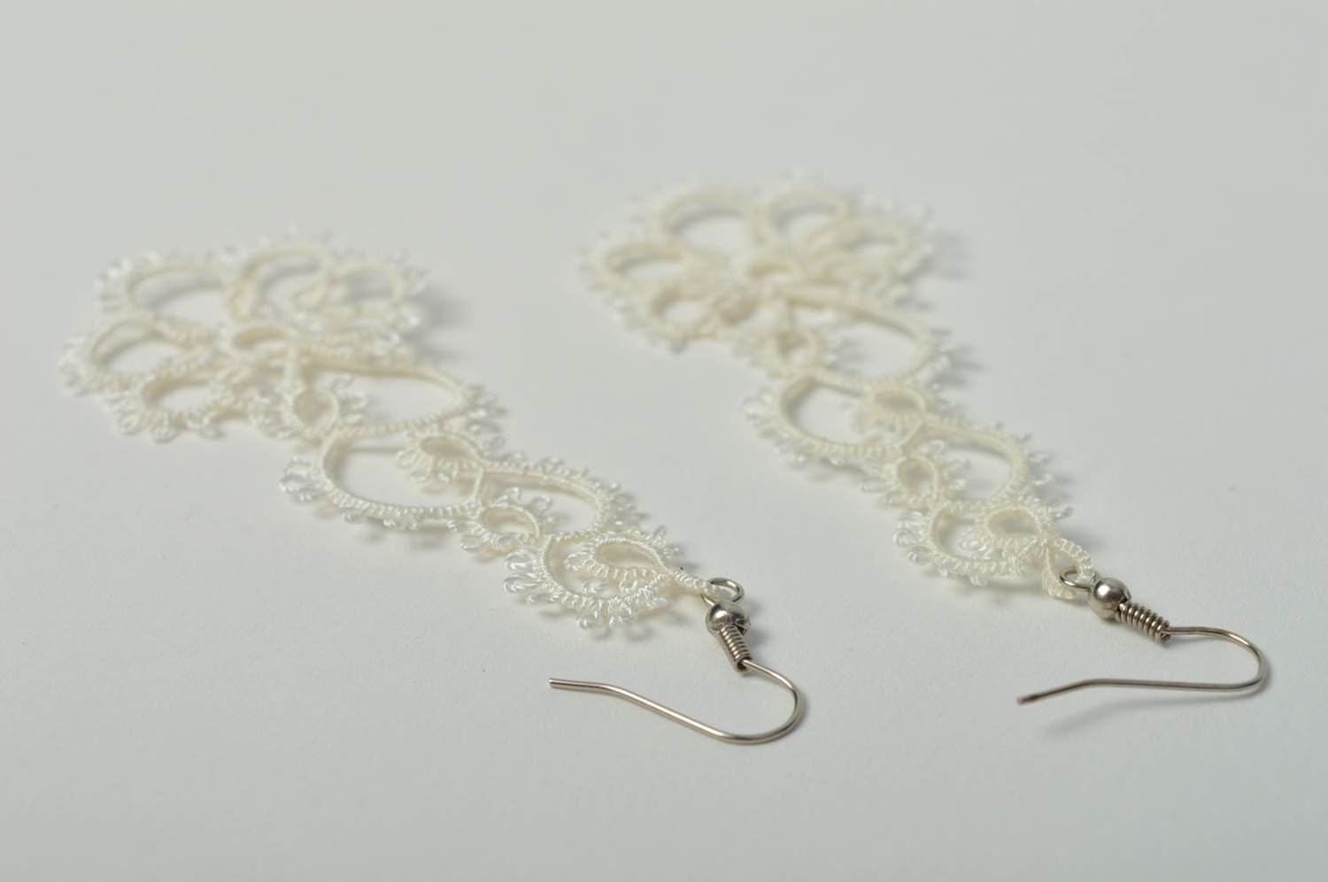 Handmade woven lace earrings textile earrings bridal jewelry designs gift ideas photo 4