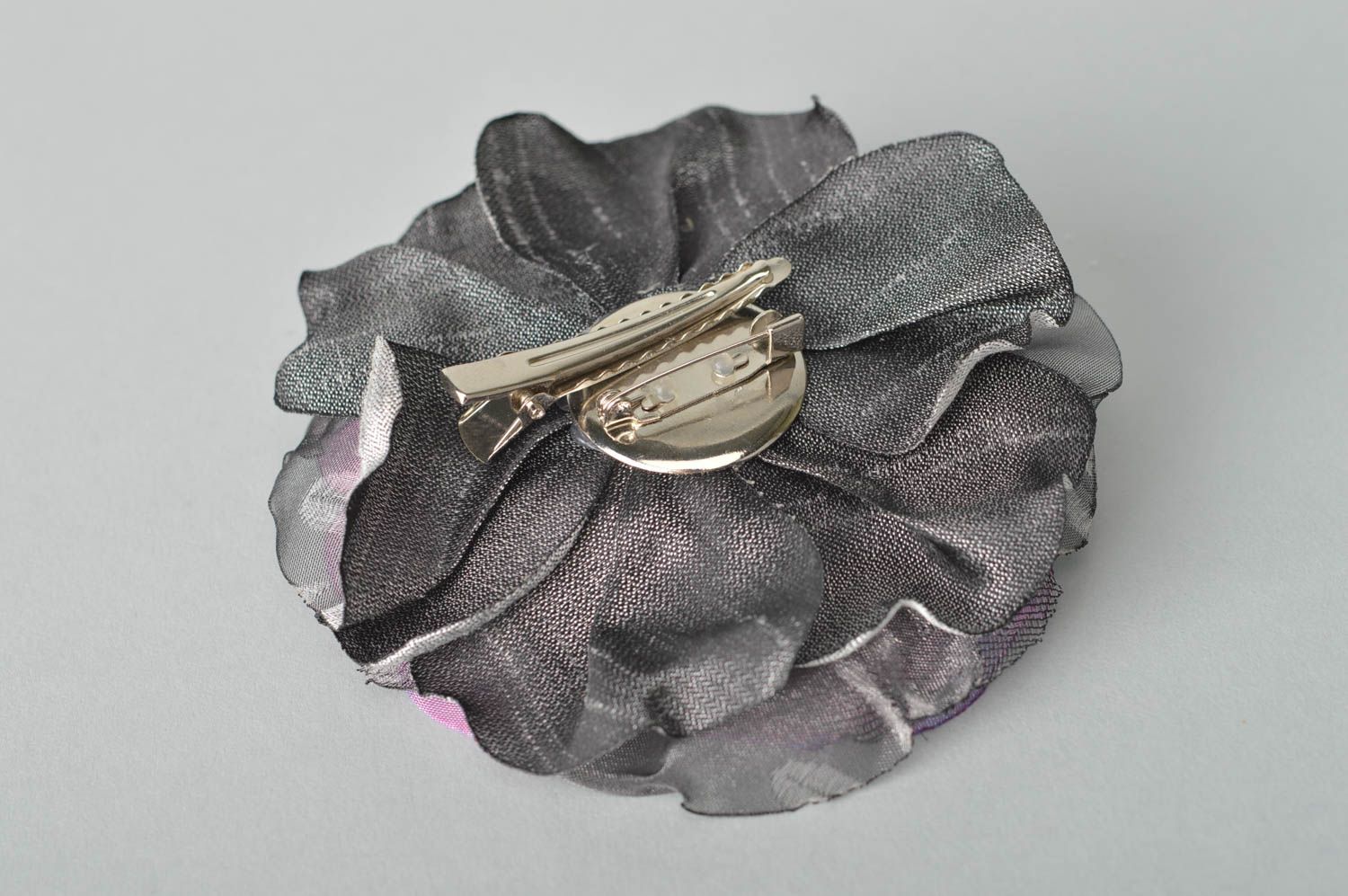 Broche Barrette fleur mauve-gris faite main originale Cadeau pour femme photo 5