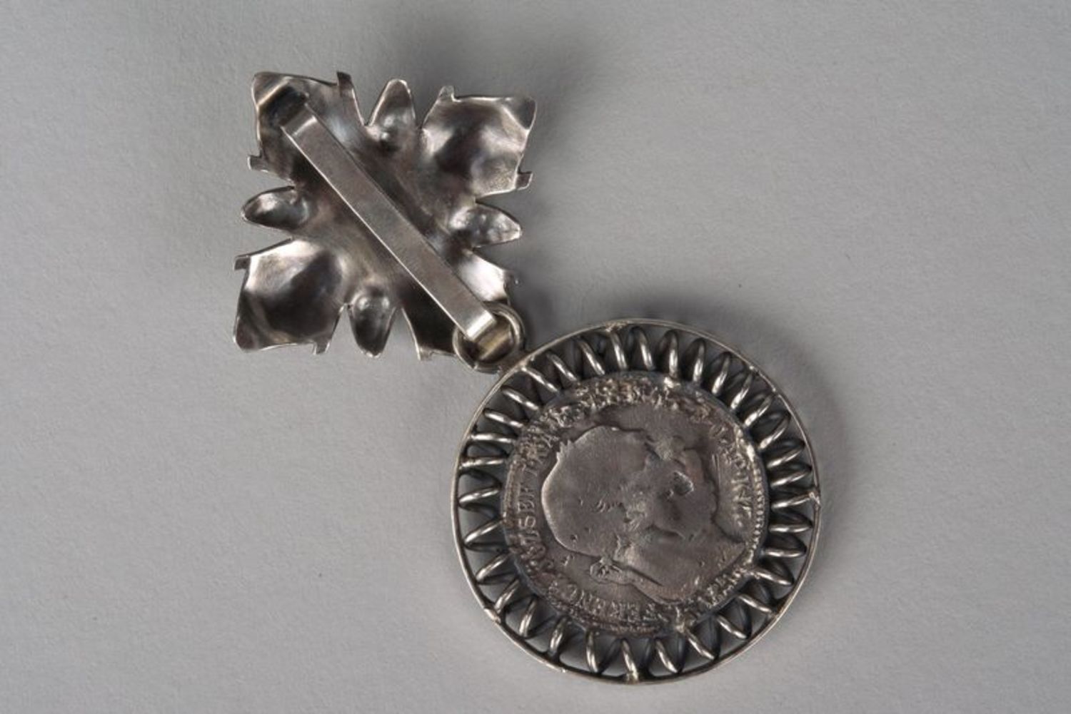 Ciondolo d'argento fatto a mano Ducato Pendente d'argento Gioielli d'argento foto 4